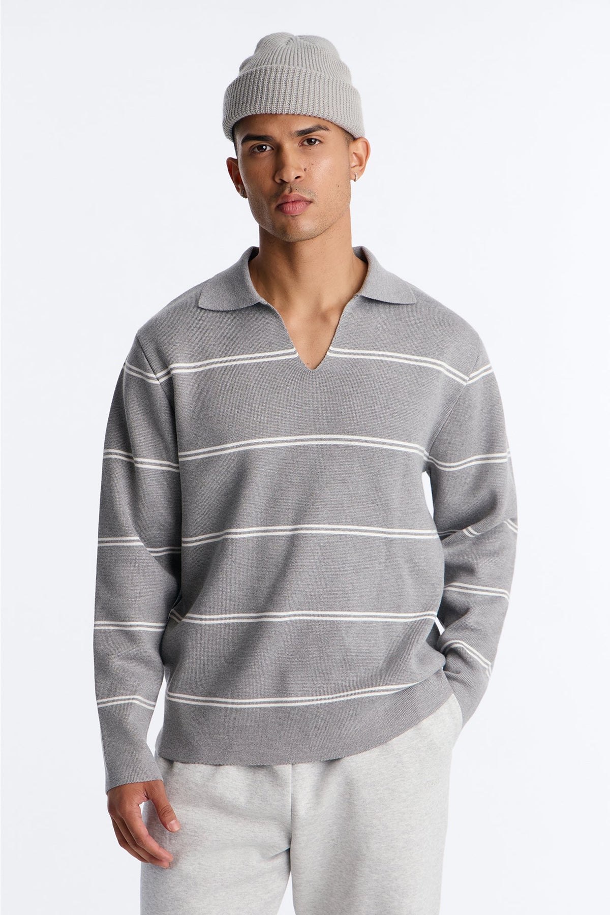 Classic Stripe V-Neck Sweater - Grey/combo